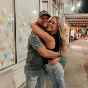 Meet your Posher, Avery